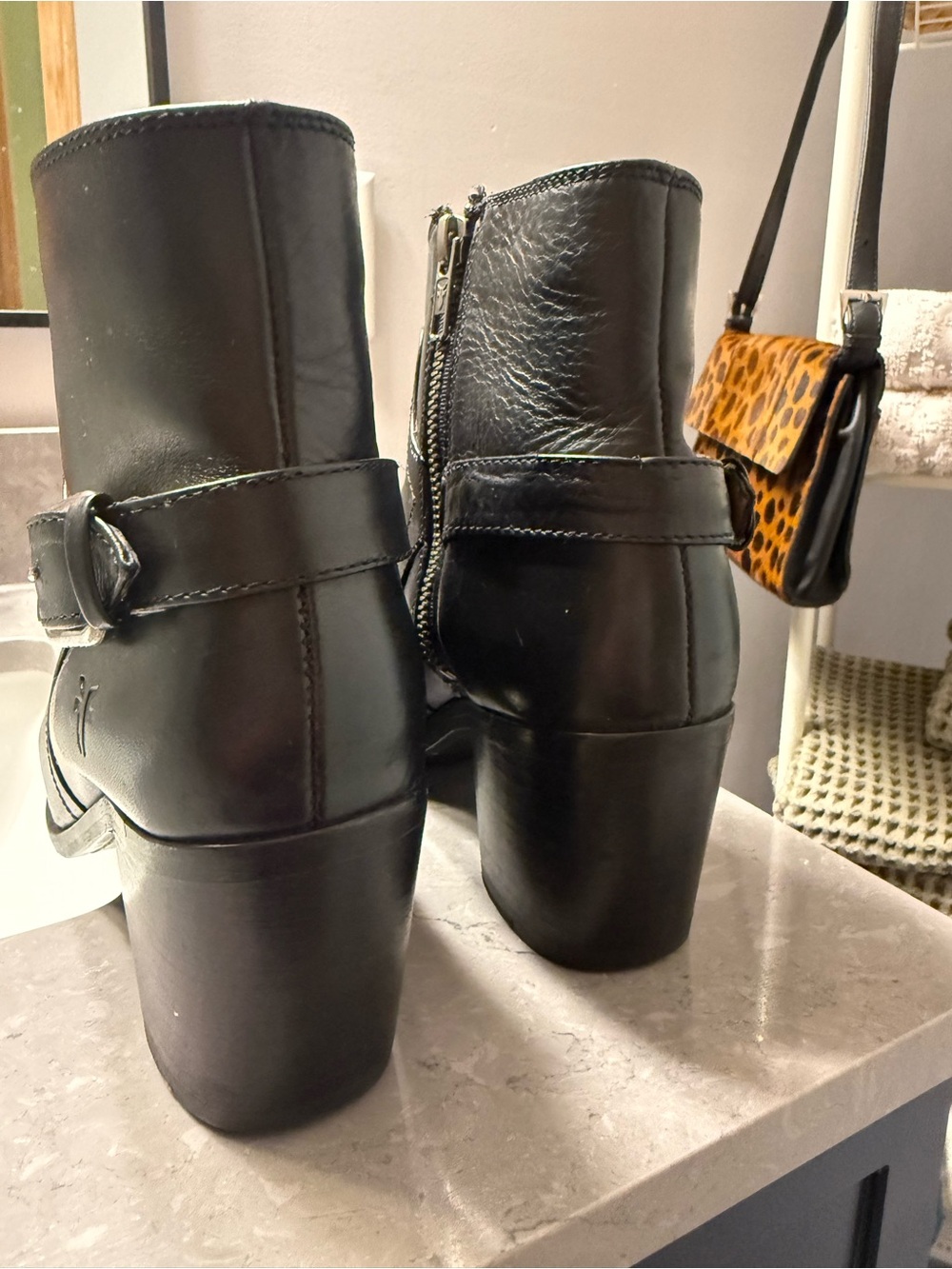 Frye Janis Shield Western size 8 Black Leather Ankle Booties Buckle stack heel - Picture 4 of 15